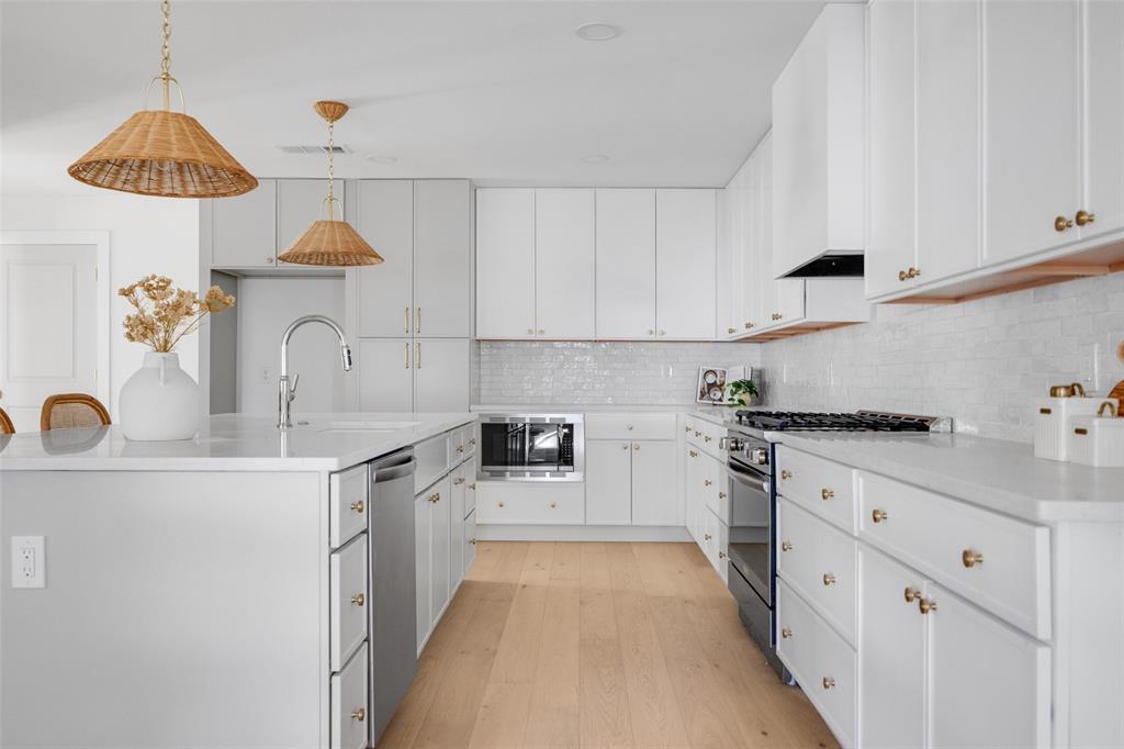 7850 La Sobrina Drive