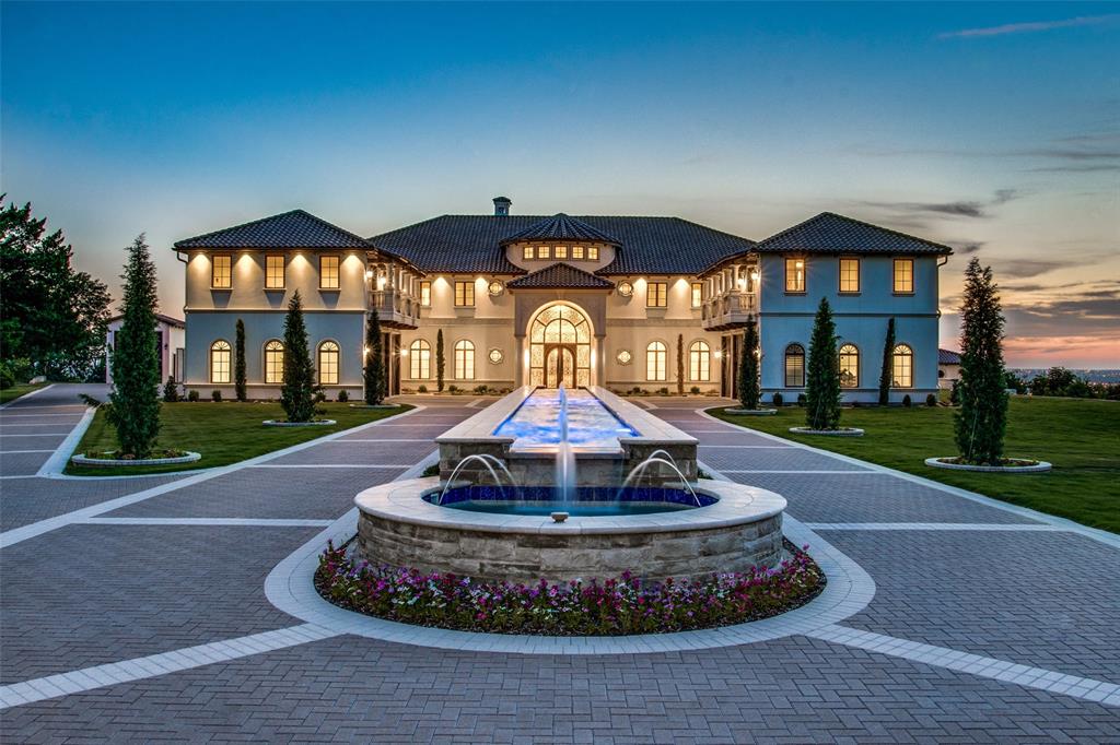 2449 Mountain View Court