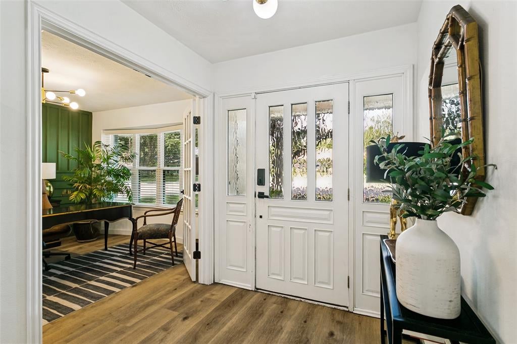 12420 Wood Manor Circle