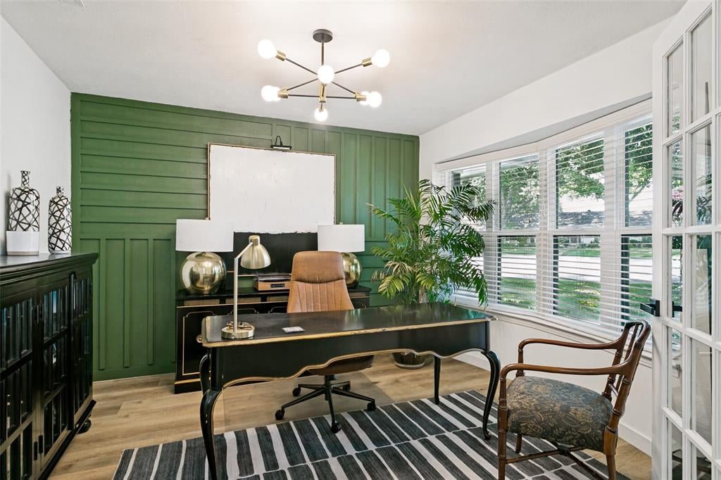 12420 Wood Manor Circle