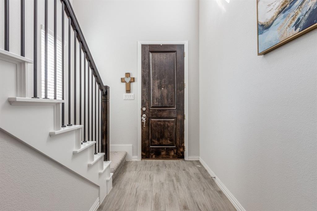3124 Greenbriar Drive