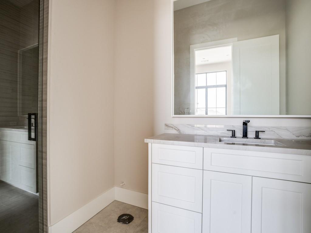 Barratt Lake Estates - Residential