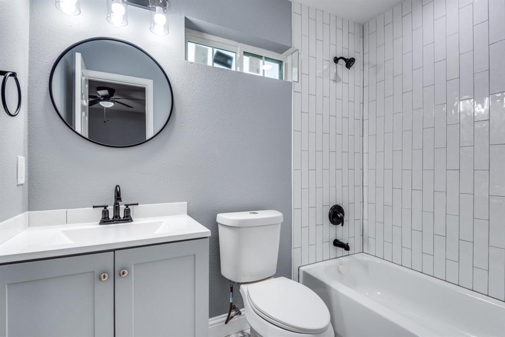 5006 Bartlett Avenue