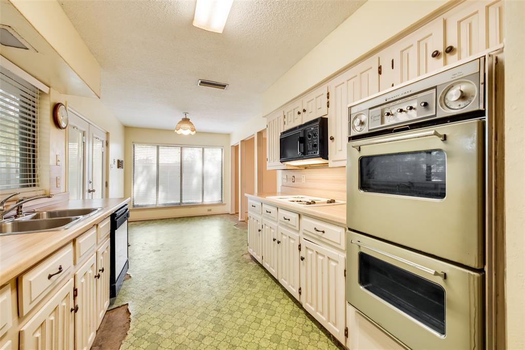 Pleasant Lake Estates - Residential