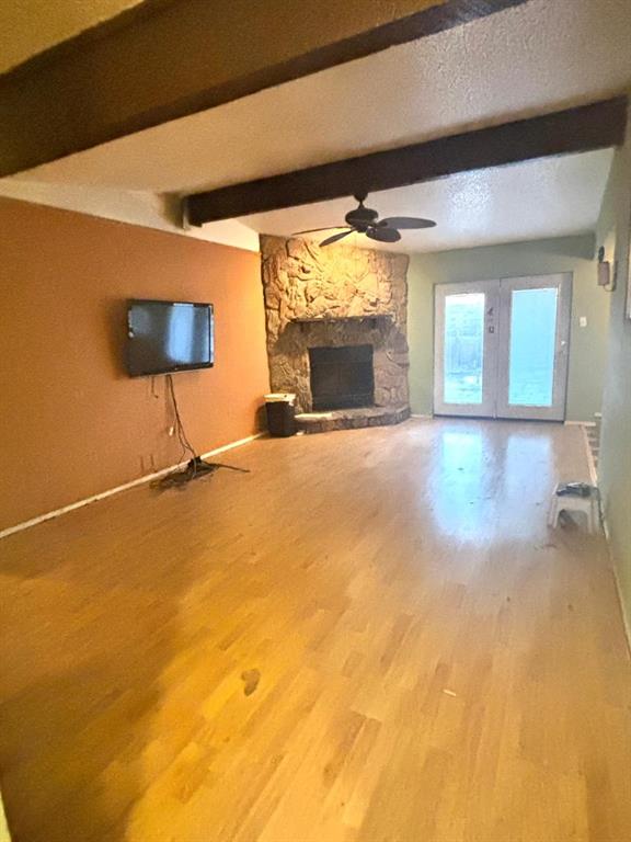 7533 Meadowlark Lane N