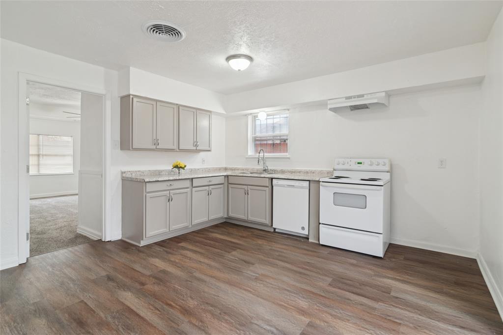 7840 Larchridge Drive