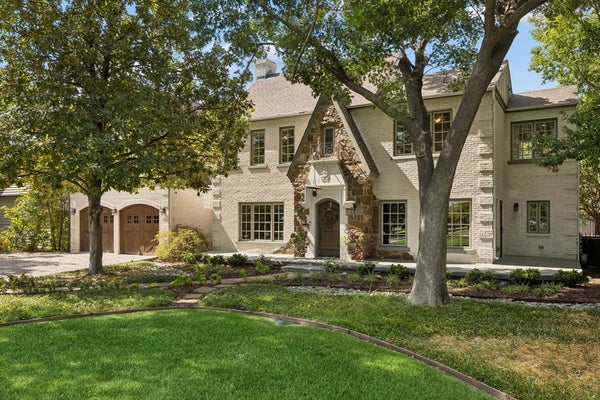 8319 FOREST HILLS BLVD, DALLAS, TX 75218 - Image 5bfbae55eb7f148a1127240d5f25ccc9/3407612252