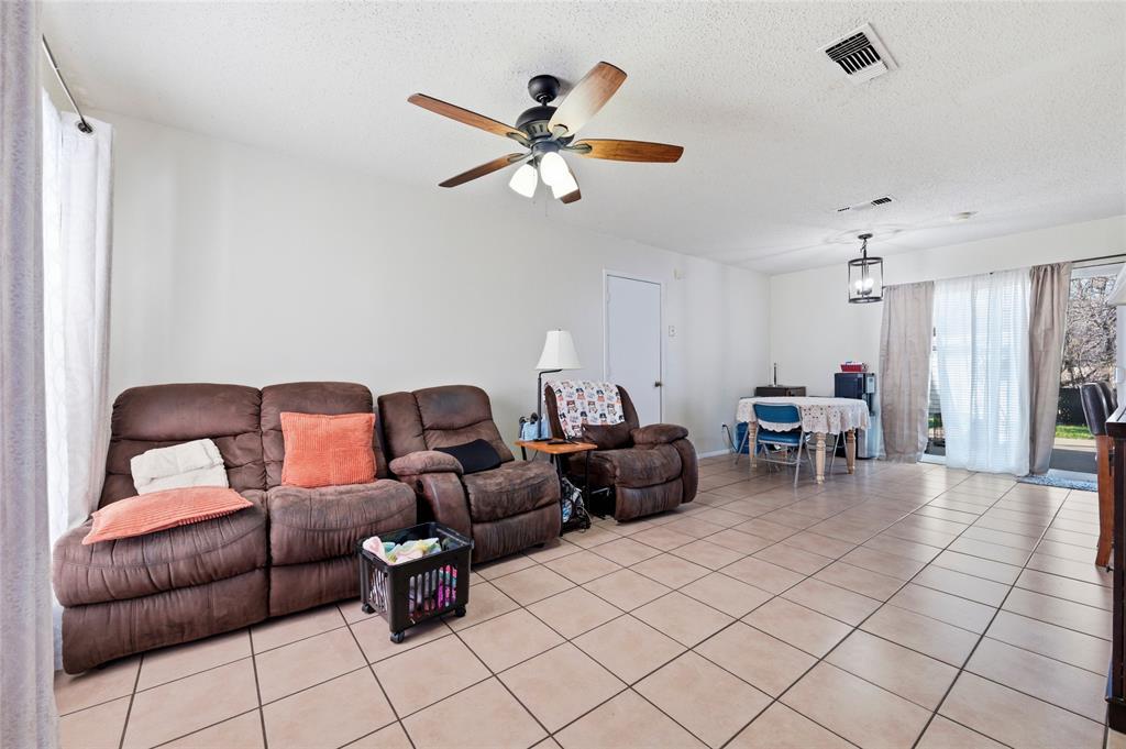 715 Sun Valley Drive