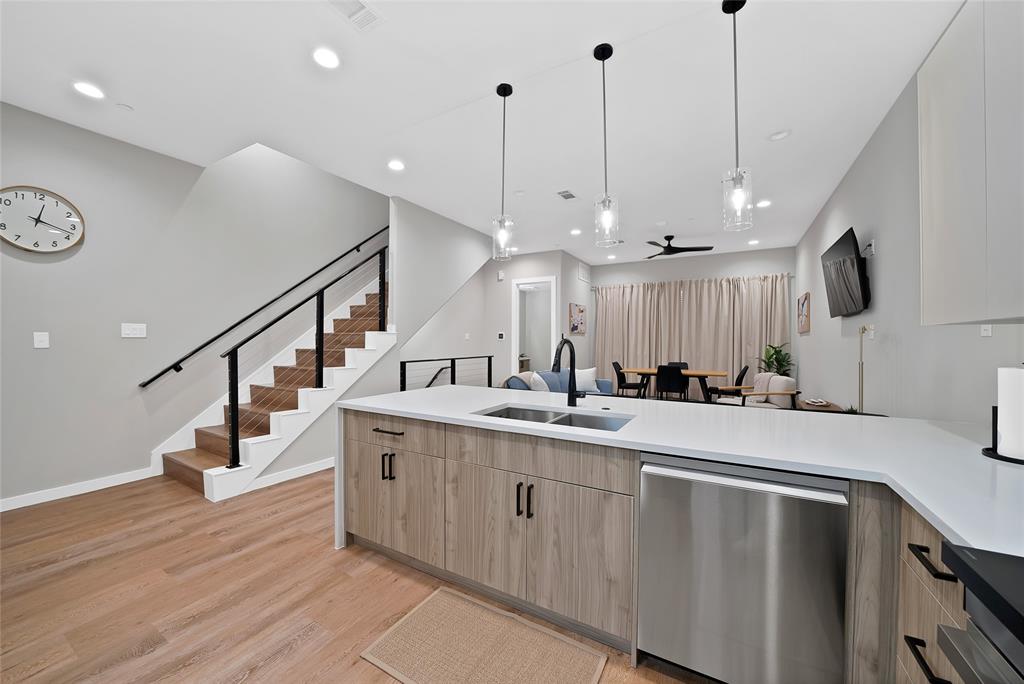 Weisenberger Add - Residential Lease