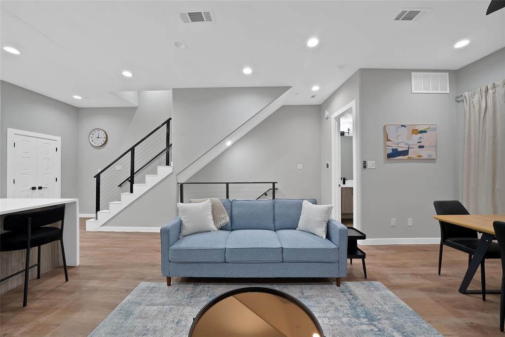 Weisenberger Add - Residential Lease