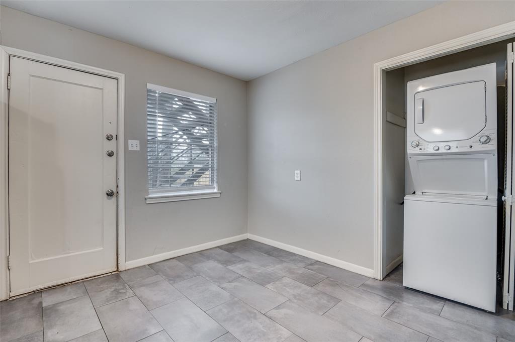 Oak Cliff Annex - Residential Income