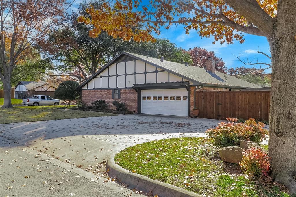 4613 Shady Lake Drive