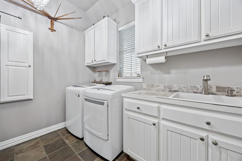 Oaks Of Fairview - Residential