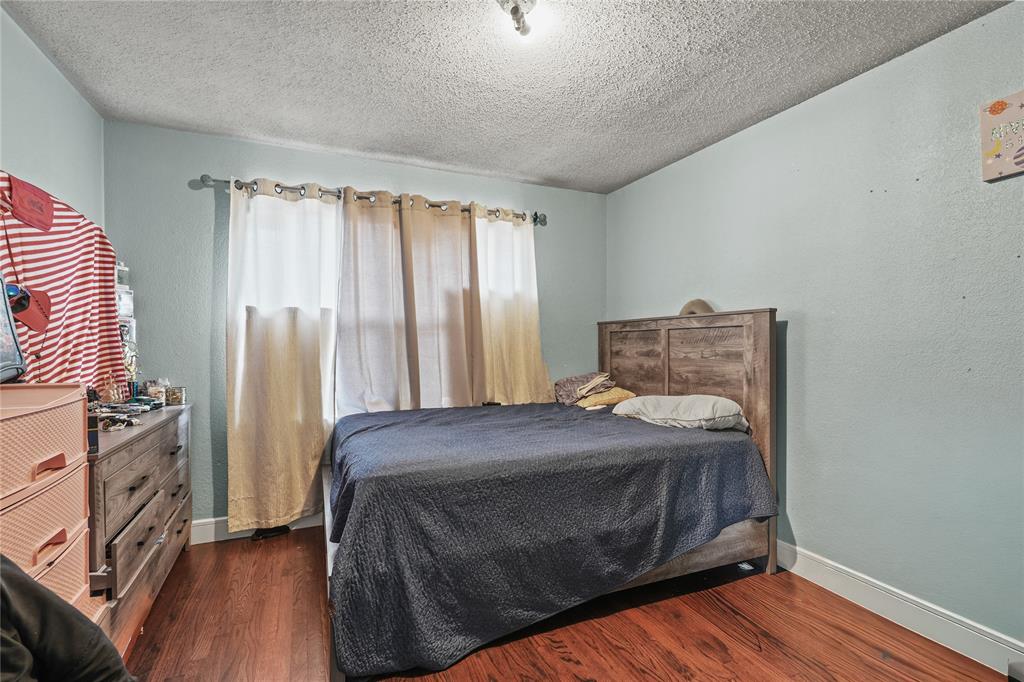 Cloverdale 02 - Residential