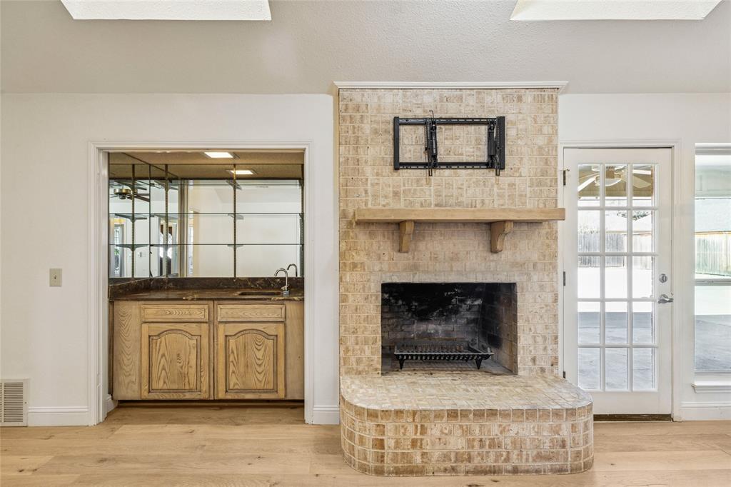 Country Day Estates - Residential