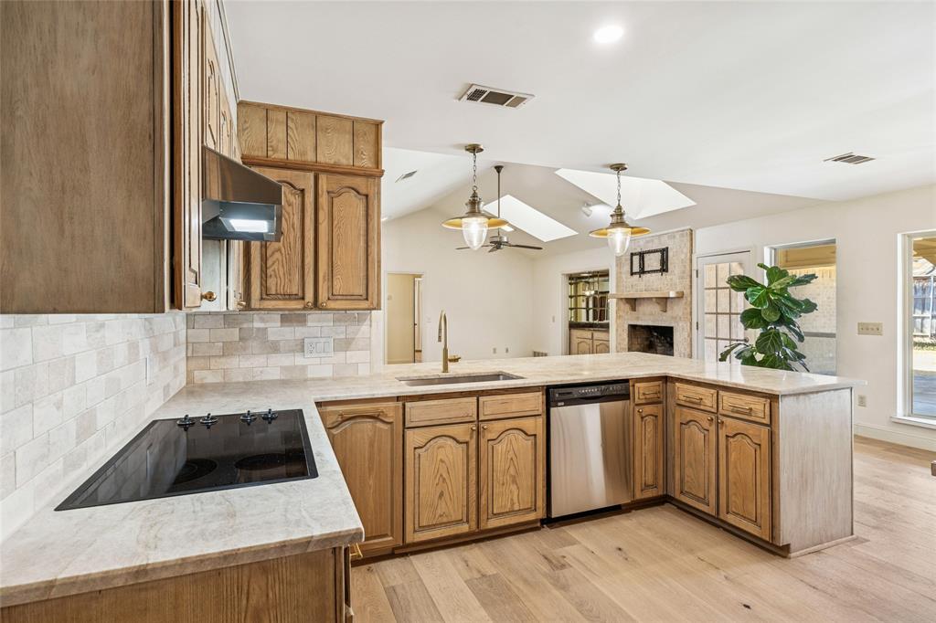 Country Day Estates - Residential