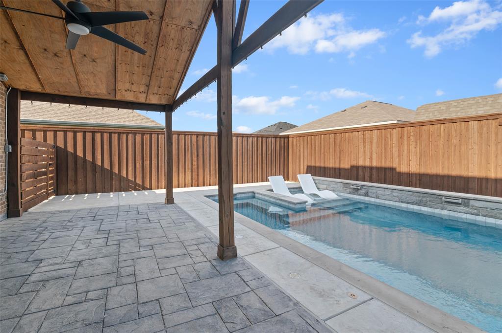 Lake Ridge Estates - Residential