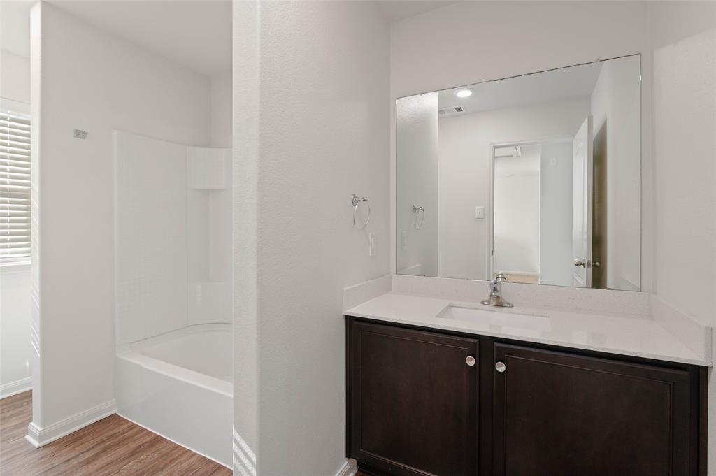 Lake Ridge Estates - Residential