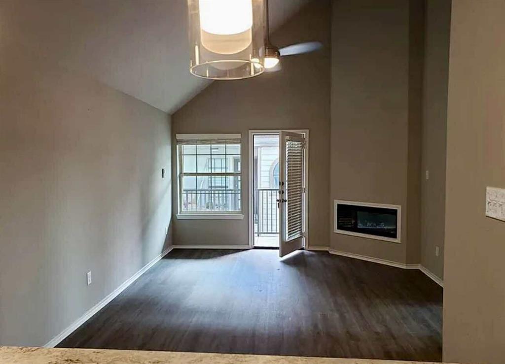 6108 Abrams Road 521