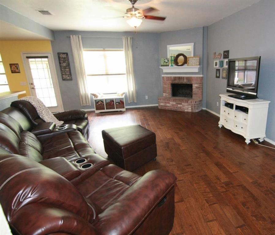 Twin Lakes Ph III - Residential Lease