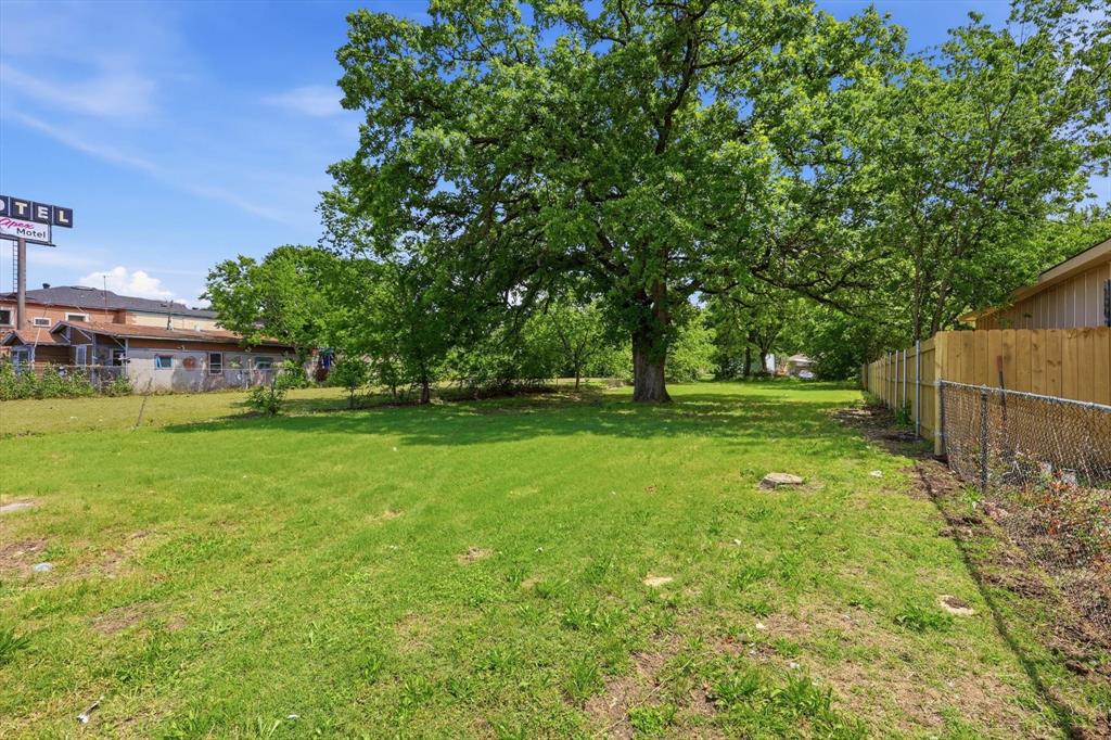 Colonia Weisenberger 02 - Commercial Sale