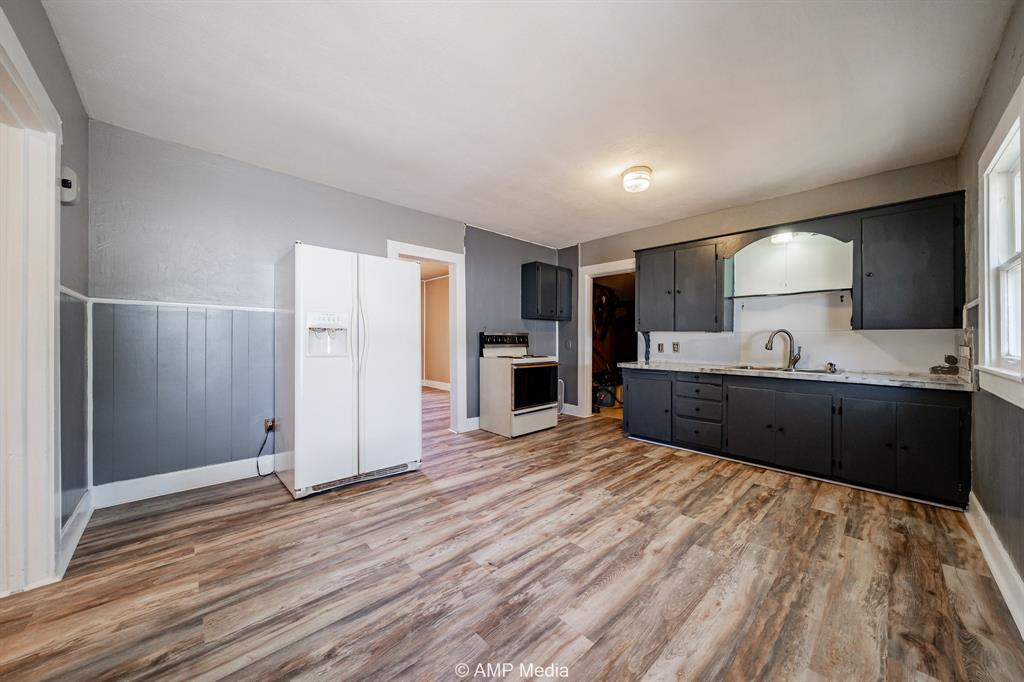 Johnson Anson - Residential