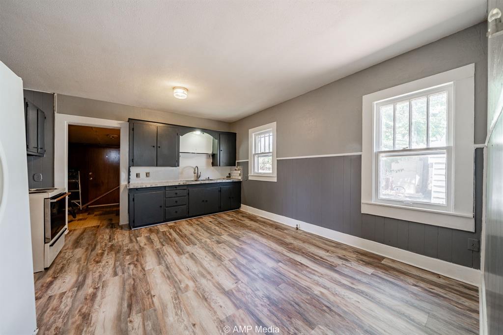 Johnson Anson - Residential