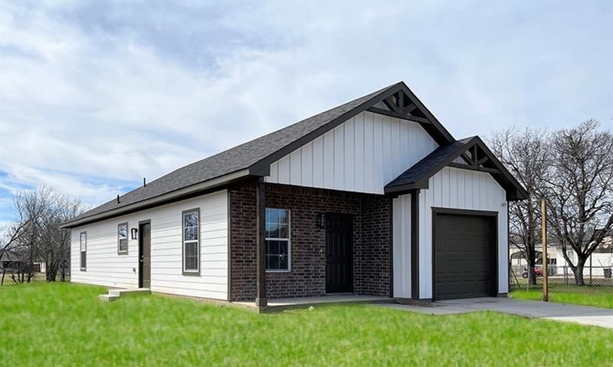 Discover this brand new constructed patio home featuring three spacious bedrooms, two modern bathrooms, and a convenient single-car garage. Designed for comfort and style, this move-in-ready home offers contemporary finishes, an open floor plan, and low-maintenance living — perfect for those seeking both functionality and charm.  This home features luxury vinyl plank flooring throughout the house, custom wood cabinets, granite countertops and brand new stainless steel appliances. Come take a look at this  home and all it has to offer.  Close to shopping and downtown.  Schedule your appointment today!