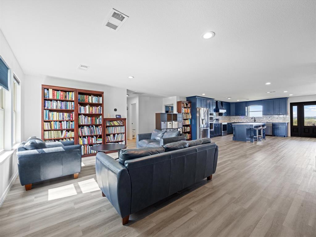 A Garza - Residential