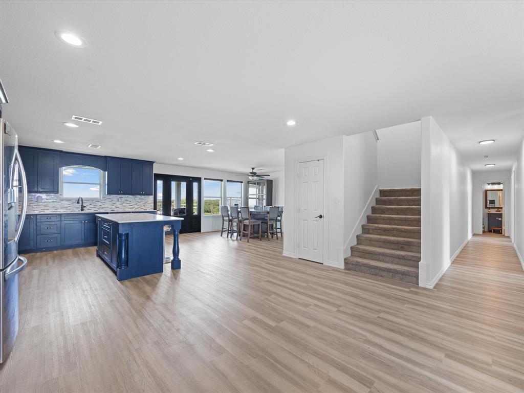 A Garza - Residential