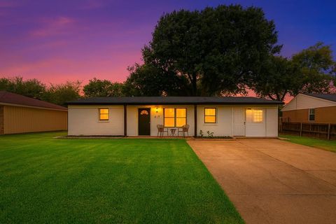 417 Birchwood Circle Mesquite TX 75149