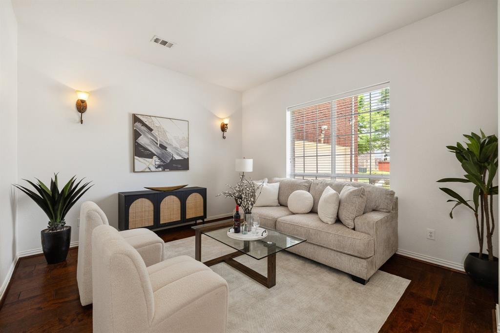 1205 Apache Lake Drive