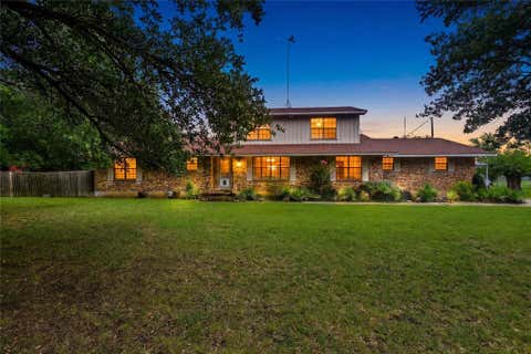 Photo of 408 E Mulberry Street, Leonard, TX 75452 (MLS # 21336733)