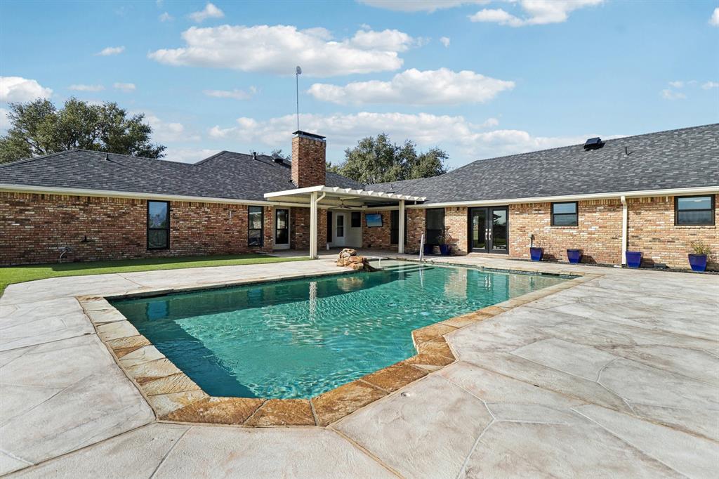 Meadowcreek - Residential