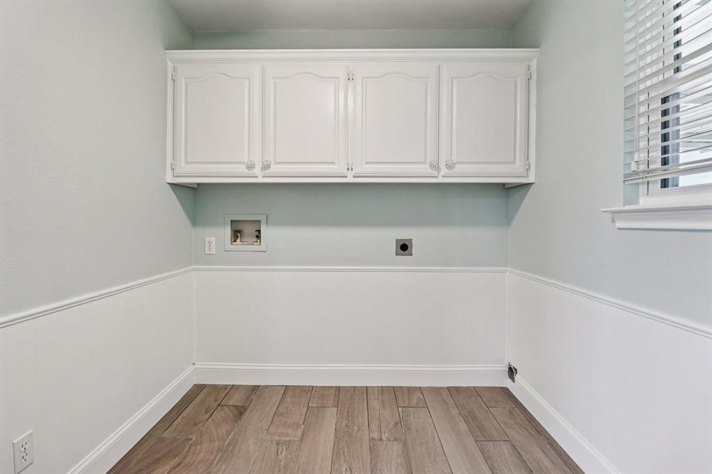 Meadowcreek - Residential