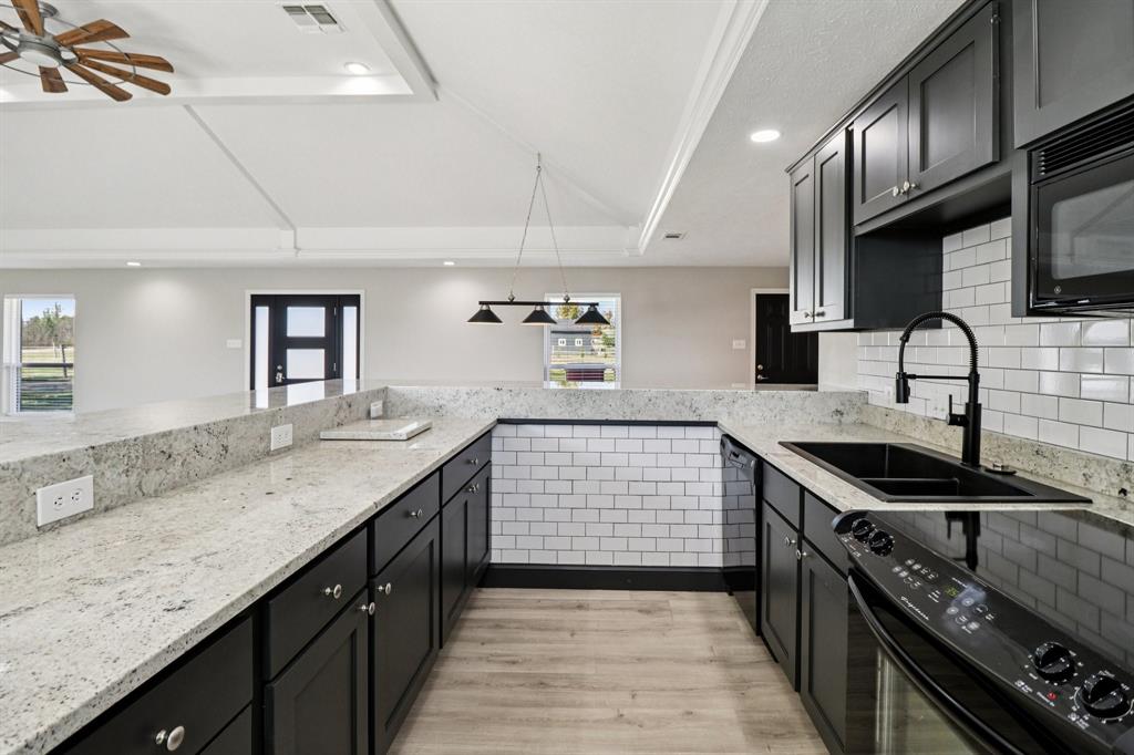 Meadowcreek - Residential