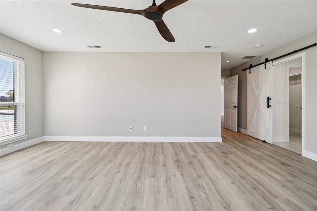 Meadowcreek - Residential