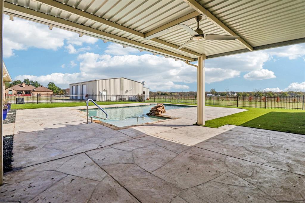 Meadowcreek - Residential