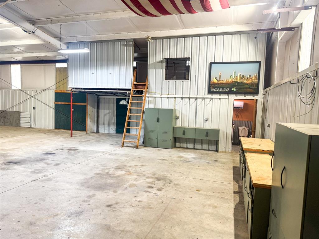 Meadowcreek - Residential