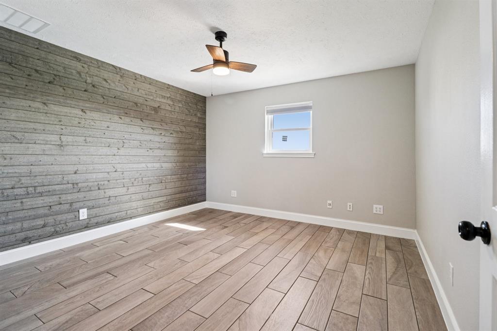 Meadowcreek - Residential