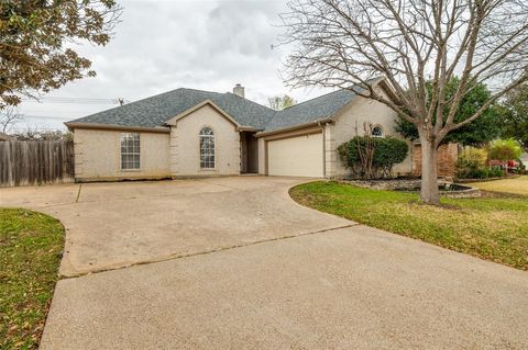 Tiny photo for 14 Enchanted Court, Mansfield, TX 76063 (MLS # 21198874)