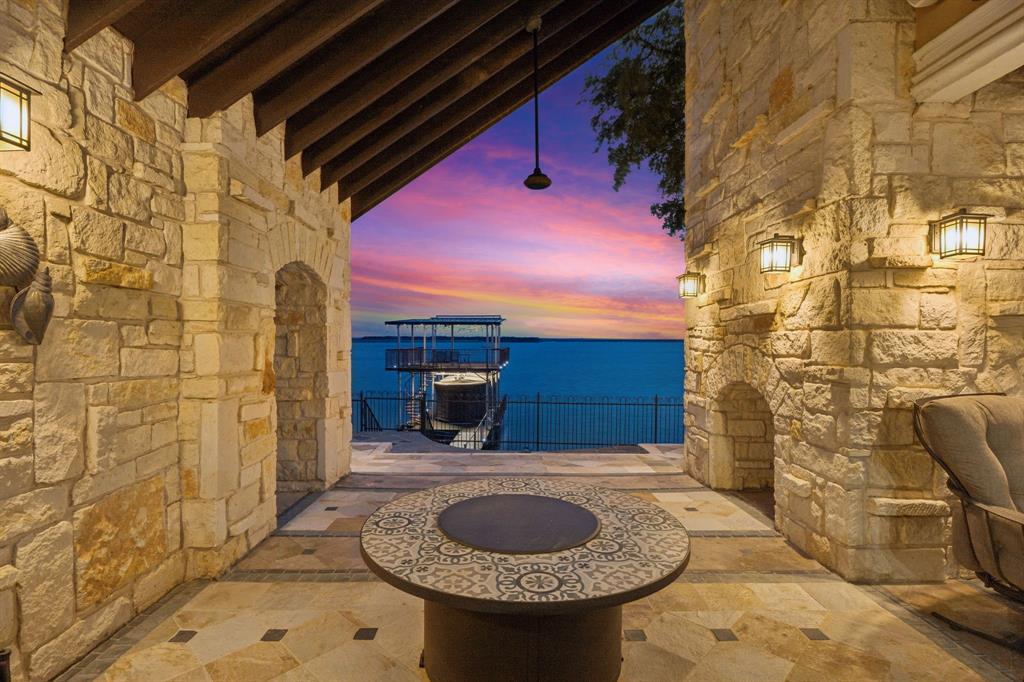 8805 Royal Harbor Court