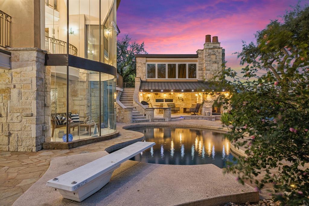 8805 Royal Harbor Court