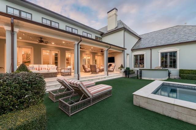 4225 BEVERLY