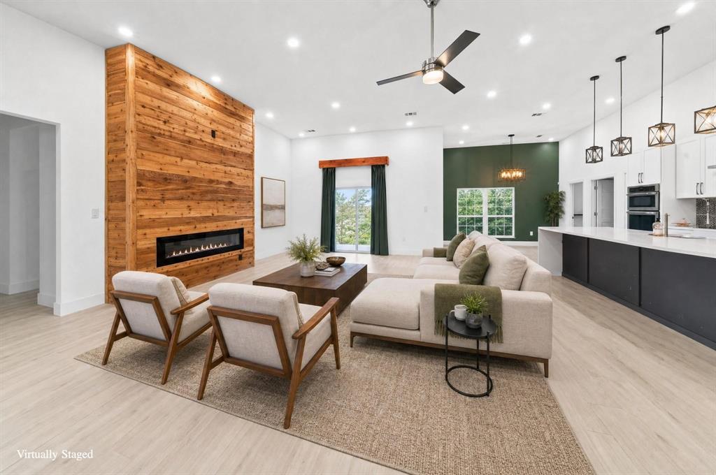 4013 Legend Trail