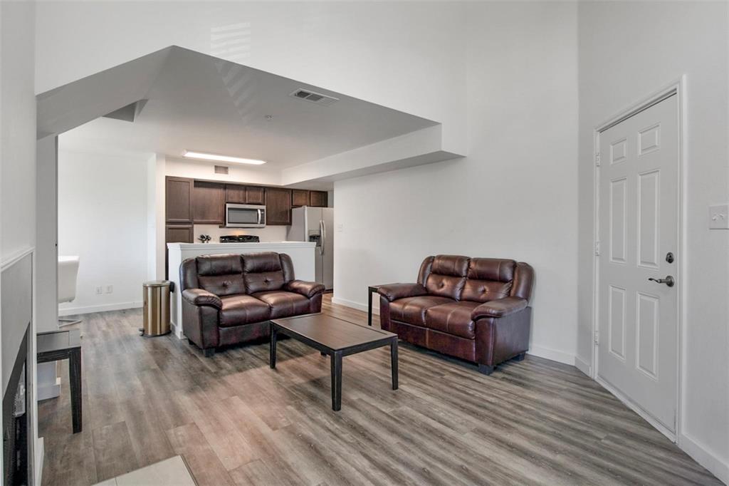 9829 Walnut Street 210