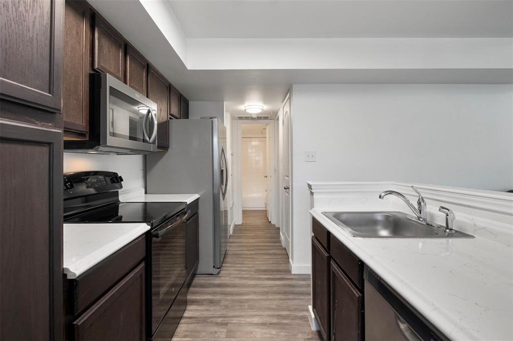 9829 Walnut Street 210