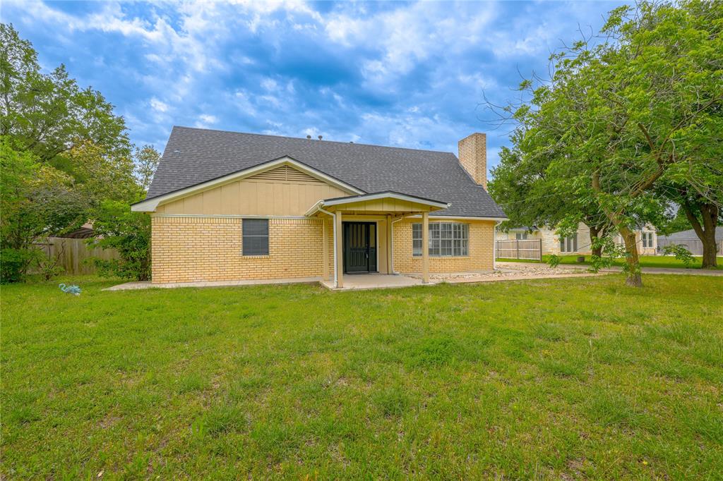 257 Chapman Road