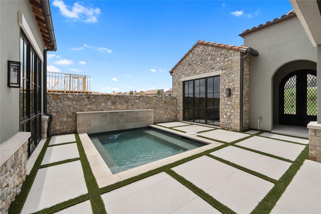 Westlake Entrada - Residential