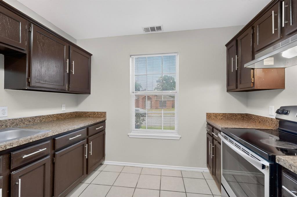 Hollywood Park Sec 03 - Residential